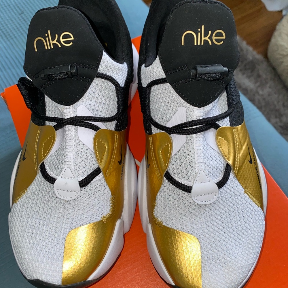 Nike Superprep Groove